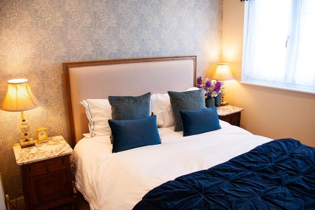 2 Bedroom House In Chichester Near Goodwood And Wittering Beaches 外观 照片